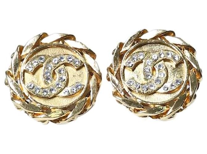 Chanel Boucles d'oreilles clips chaîne marque coco dorée - taille Or blanc Argenté  ref.1277332
