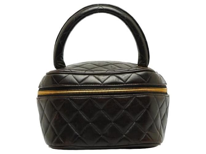 Chanel Quilted CC Vanity Case Leather  ref.1277573