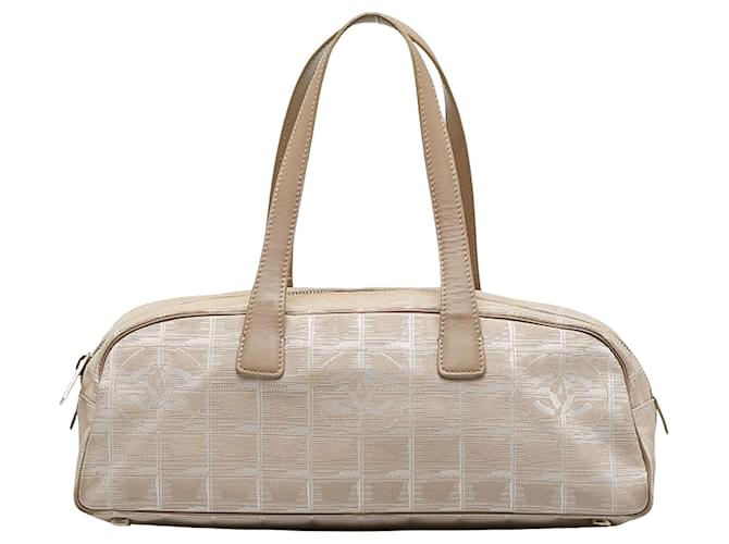 Chanel Travel line Beige Synthetic  ref.1277915