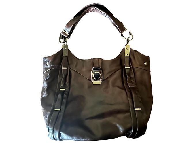 Celine Daoust Bolsa tote Celine de couro marrom
