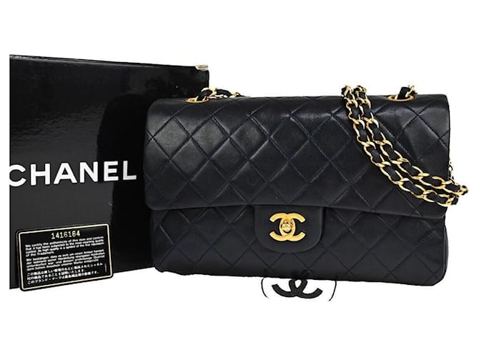 Chanel Timeless Marineblau Leder  ref.1279862