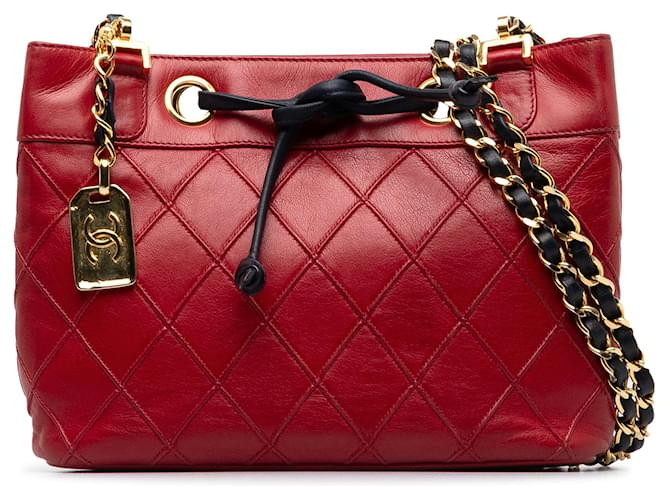 Bolsa de ombro Chanel CC bicolor vermelha em pele de cordeiro Vermelho Couro  ref.1280026