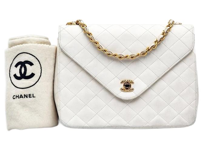 Borsa a tracolla classica Chanel Timeless con patta singola in oro 24 carati. Bianco Pelle  ref.1280551