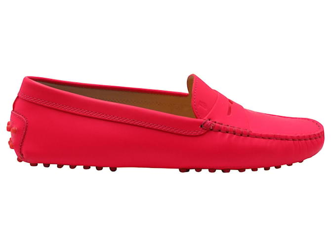 Tod's Gommino Loafers in Pink Leather   ref.1281696