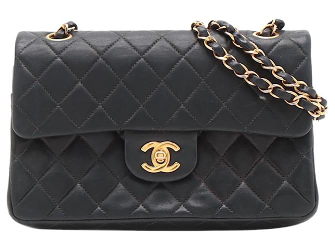 Chanel Black small lambskin vintage 1997 Classic Double Flap Leather  ref.1281799