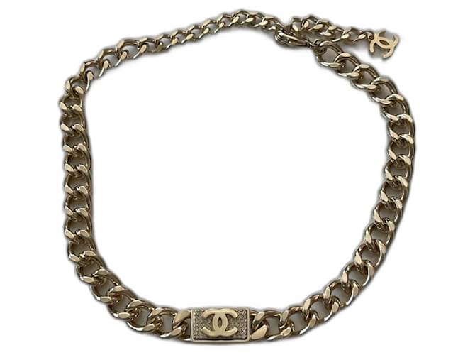 Choque Chanel dourado Gold hardware Aço  ref.1282083