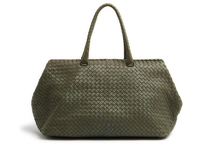 Bottega Veneta Sac Voyage MM Intrecciato Green Leather Medium Travel bag Cuir Vert  ref.1282515