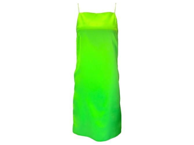 Autre Marque Kwaidan Editions – Trägerkleid aus Satin in Neongrün Polyester  ref.1282620