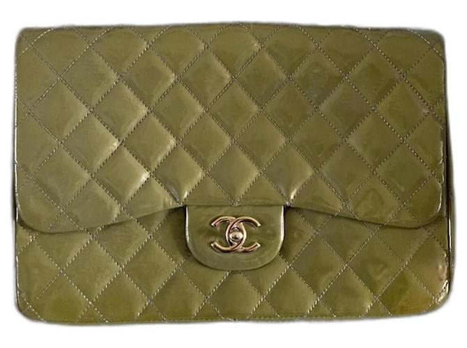 Timeless Chanel Handbags Khaki Patent leather  ref.1282956