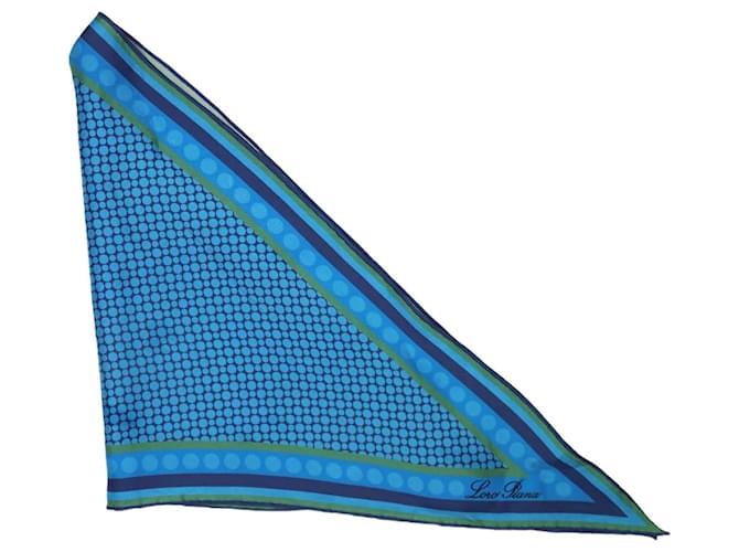 Loro Piana Foulard triangle imprimé en soie bleue  ref.1283083