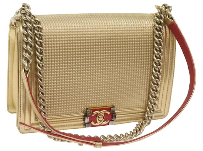 CHANEL Boy Chanel Chain Shoulder Bag Leather Gold CC Auth 67371A Golden  ref.1283223