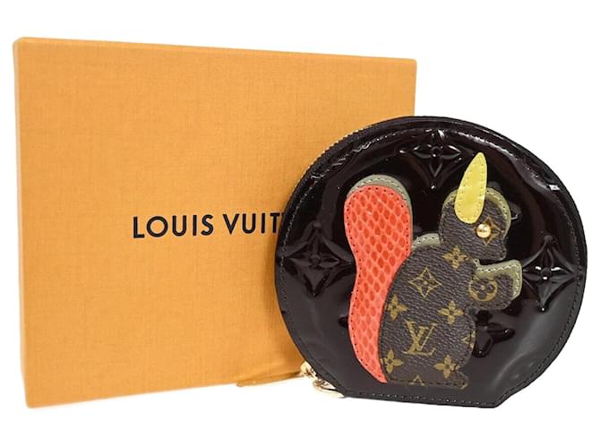 Louis Vuitton Porte-monnaie Rot  ref.1283267