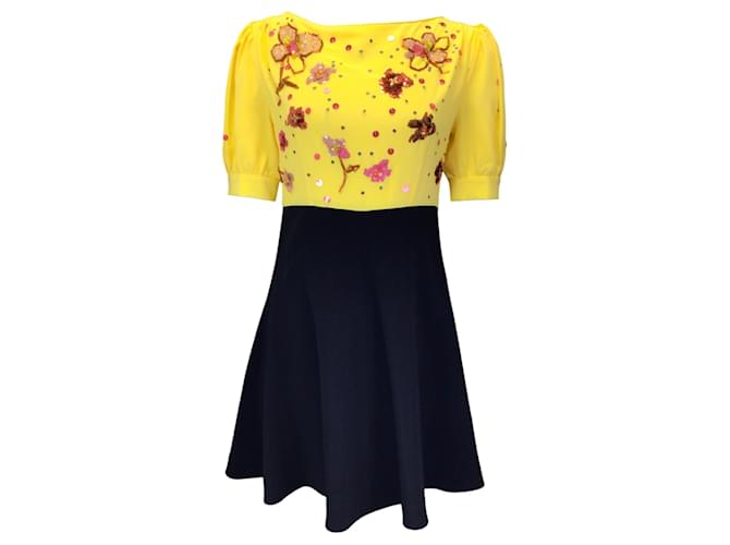 Autre Marque Marni Amarillo / Vestido negro de crepé de seda con lentejuelas y flores multicolores Rosa  ref.1283473