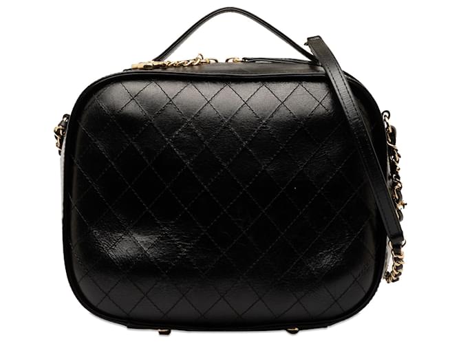 Black Chanel Medium Crumpled calf leather Vanity Case  ref.1283583