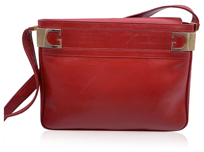Gucci Bolso bandolera rectangular de cuero rojo vintage Roja  ref.1284058