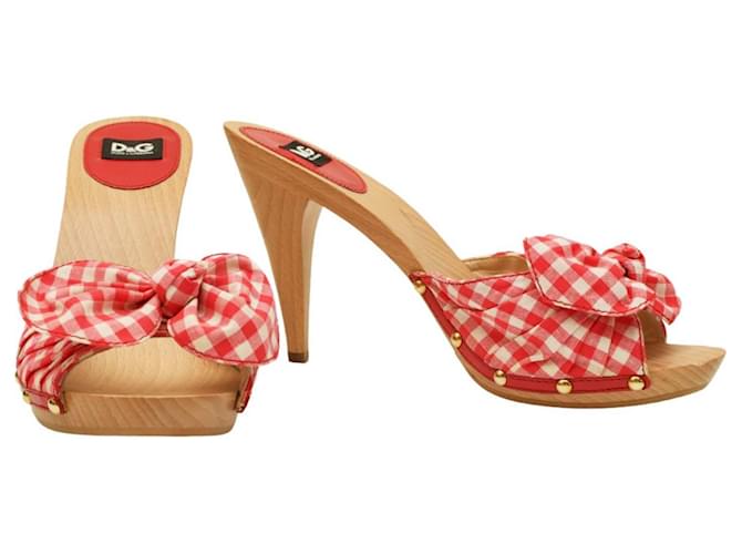 Dolce & Gabbana High heels Rot Leinwand  ref.1284318