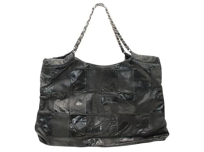 Chanel Black Leather Patchwork Tote with Silver Tone Chain 2013-2014  ref.1284591