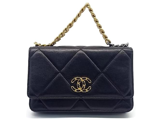 Chanel WOC 19 Mini sac à bandoulière Noir  ref.1285156