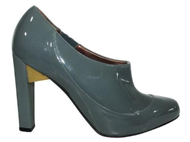 Stella Mc Cartney Stella Mccartney Grey Vegan Patent Leather Heels  ref.1285609