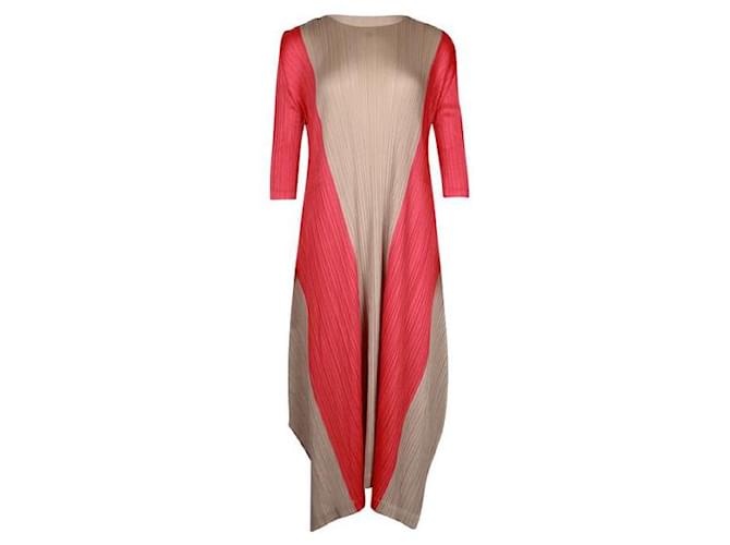 Pleats Please Beige and Red Long Sleeved Pleated Dress Polyester  ref.1285868