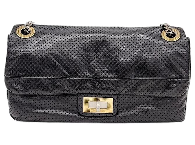 Bolso de hombro con cadena de perfume Chanel Negro  ref.1285980