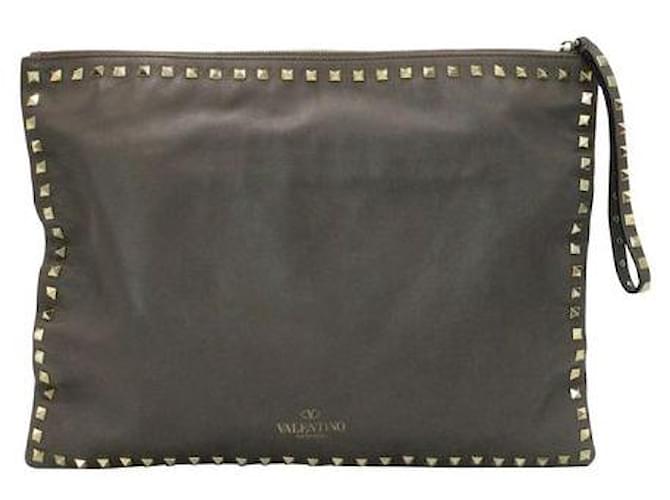 Valentino Brown Leather Large Rockstud Clutch  ref.1286781