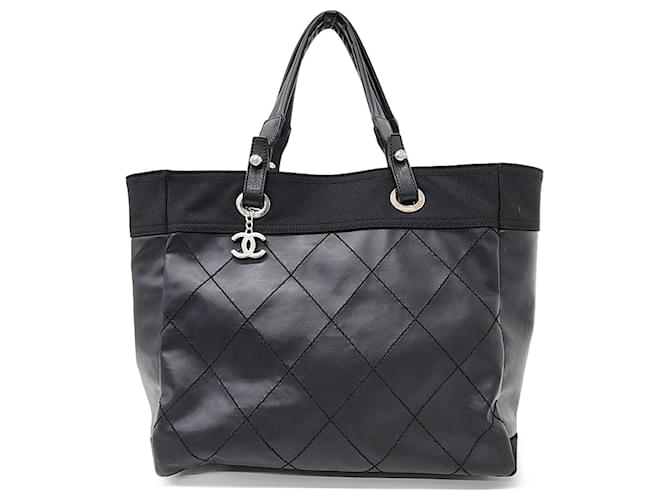 Chanel  Biarritz Shoulder Bag Black  ref.1287209