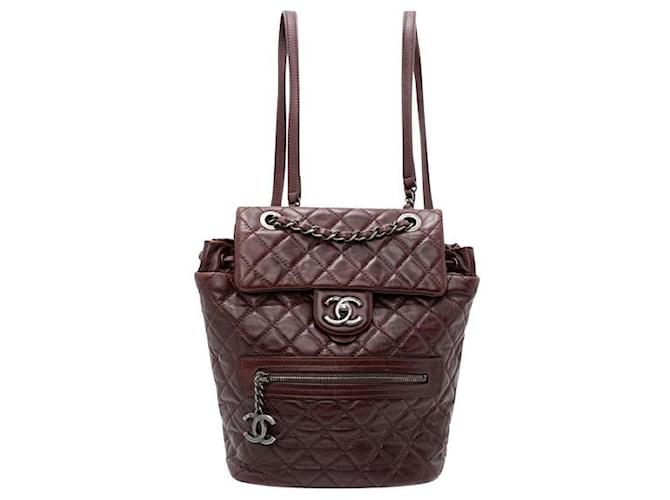 Chanel Paris-Salzburg Mountain Maroon calf leather Leather Backpack Dark red  ref.1287402