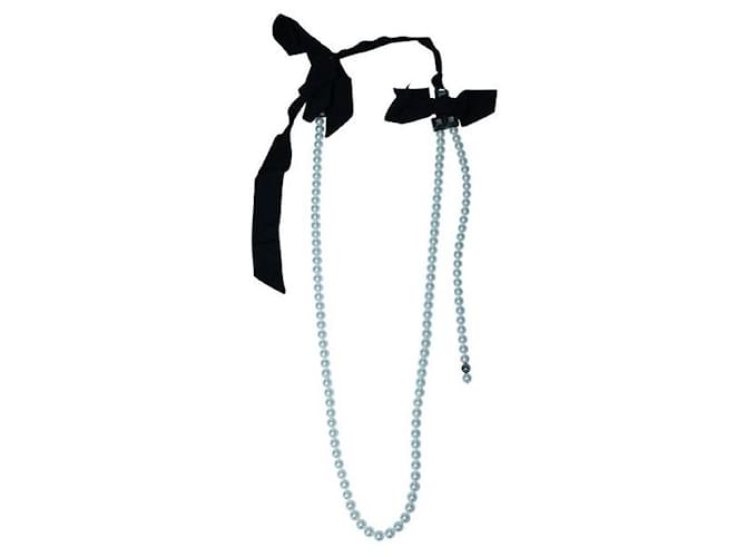 Collana di perle finte Lanvin con fiocchi di tessuto Bianco Metallo Perla Pelliccia ecologica  ref.1287416