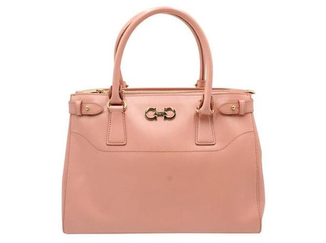 Salvatore Ferragamo pink leather handbag  ref.1287456
