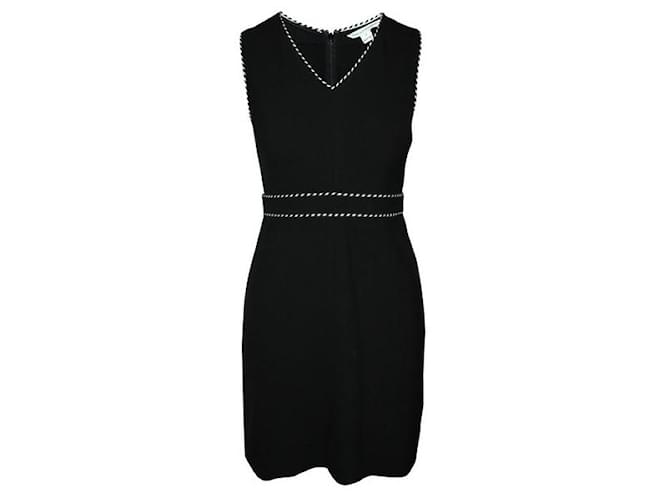 DIANE VON FURSTENBERG Black Dress with Delicate V-neckline Polyester Viscose  ref.1287695