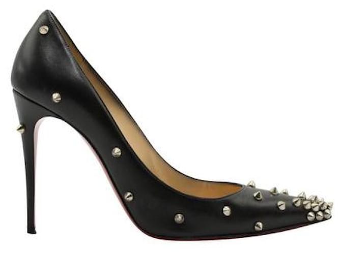 Christian Louboutin Elegant Black Pointed Toe Heels with Spkies Leather  ref.1288219
