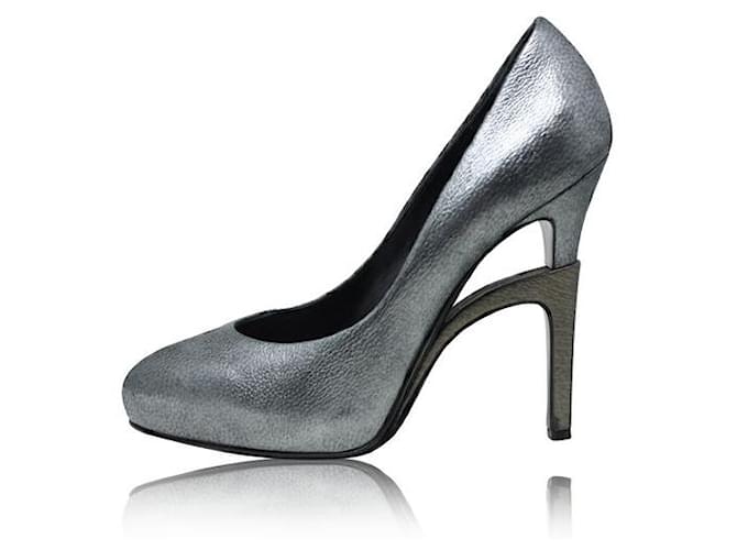 Autre Marque CONTEMPORARY DESIGNER Silver Pump With lined Heel Effect Silvery  ref.1288411