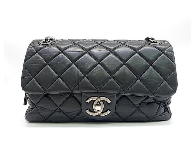 Bolso de hombro con cadena vintage Chanel Negro  ref.1288671