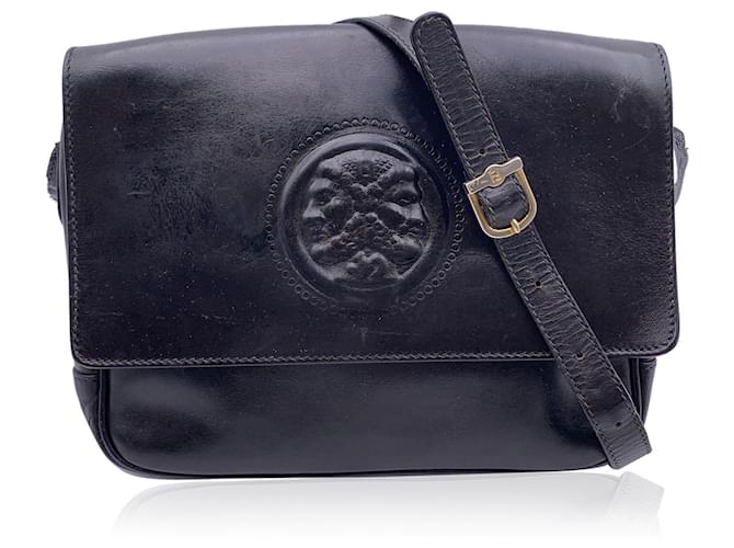 Fendi Vintage Black Leather Janus Messenger Shoulder Bag  ref.1291201