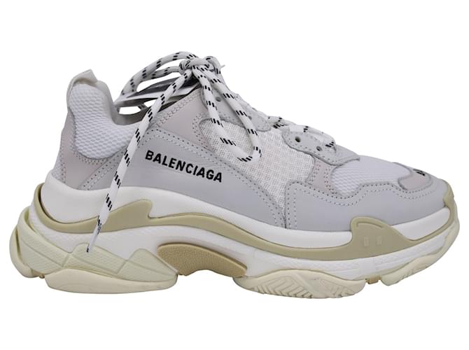 Everyday Balenciaga Triple S Sneakers aus grauem und weißem Polyurethan Kunststoff  ref.1291535