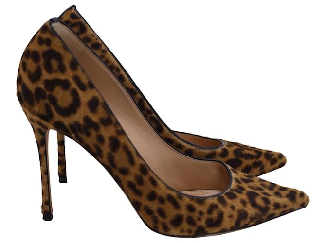 Sergio Rossi Pointed Toe Pumps in Animal Print Pony Hair Wool  ref.1291582