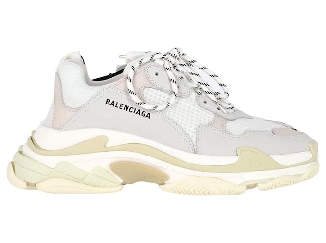 Sneakers Balenciaga Triple S in poliuretano grigio Plastica  ref.1291925