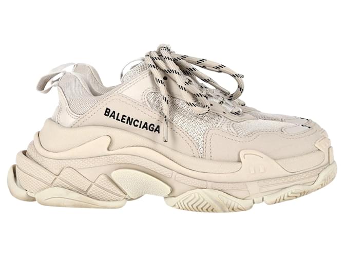 Sneakers Balenciaga Triple S in poliestere beige  ref.1292802