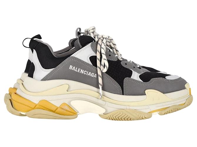 Sneakers Balenciaga Triple S in Poliestere Grigio Giallo  ref.1292817
