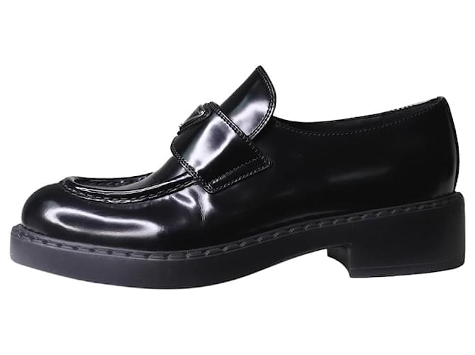 Prada Black branded loafers - size EU 39.5 Leather  ref.1292891