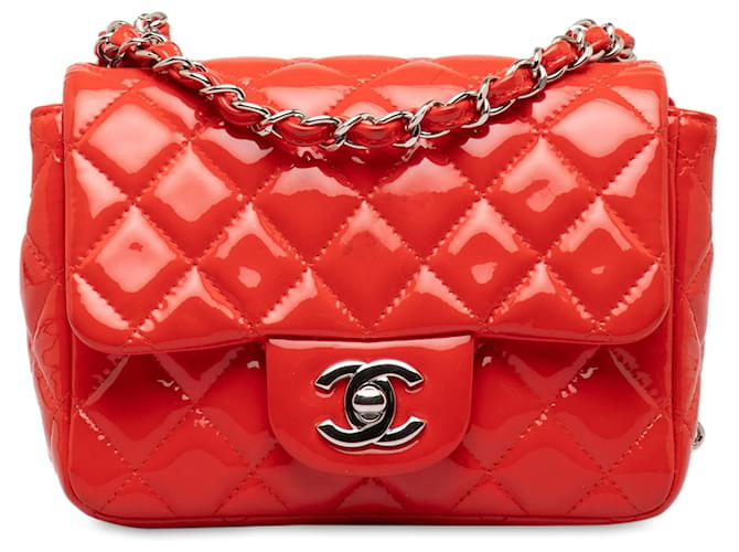 Borsa a tracolla con patta singola quadrata classica mini vernice rossa Chanel Rosso Pelle  ref.1293081