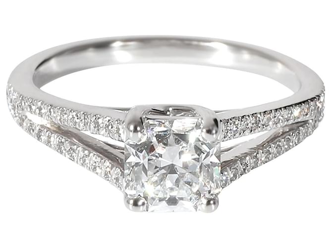TIFFANY & CO. Anello di fidanzamento con diamante Lucida con gambo diviso, Platino D VVS2 0.70ct Argento Metallico Metallo  ref.1293440