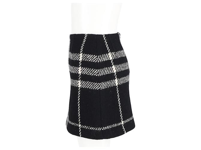 Mini-jupe à carreaux Burberry en laine noire Multicolore  ref.1293651