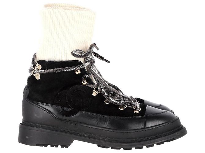 Timeless Chanel Interlocking CC Logo Suede Combat Boots in Black Leather