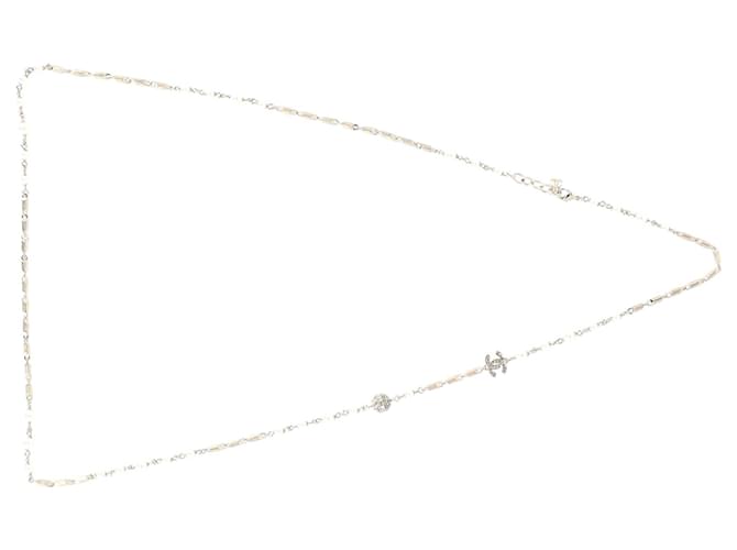 Collar de perlas y logo CC de Chanel en metal dorado  ref.1293943