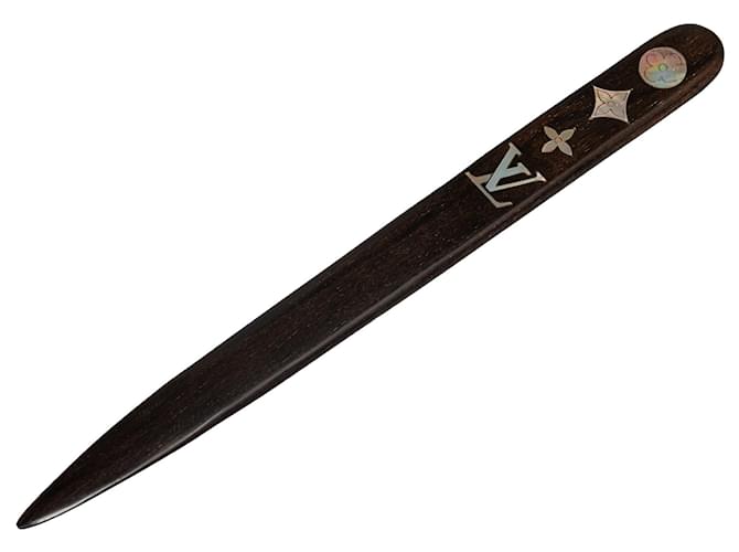 Couteau coupe-papier en bois marron Louis Vuitton  ref.1294234