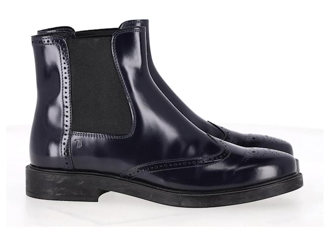 Tod's Brogue-Detail Chelsea Boots in Navy Blue Leather  ref.1294474