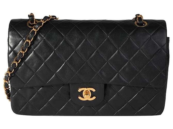 Timeless Chanel Vintage Black Quilted Lambskin Medium Classic lined Flap Bag Leather  ref.1294606