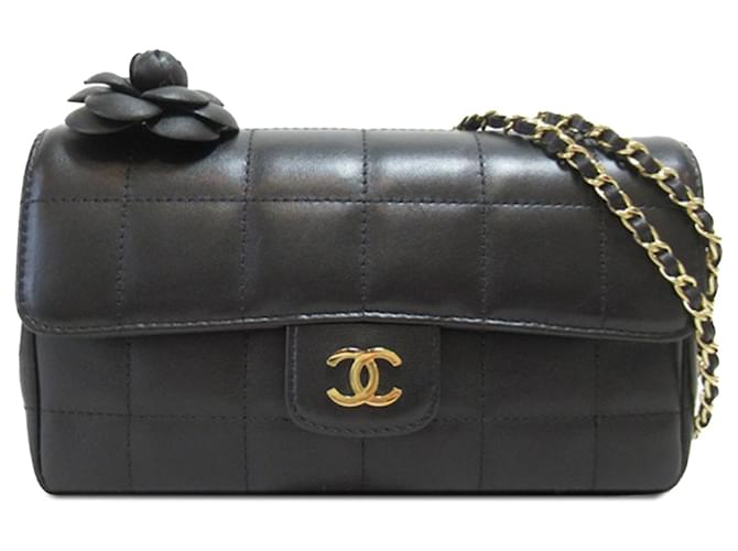 CHANEL Handbags Black Leather  ref.1295091